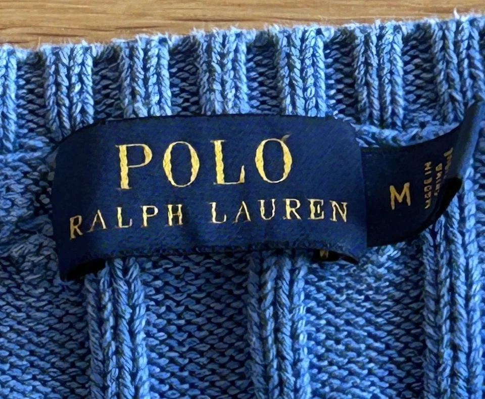 Suéter Polo Ralph Lauren Azul Tejido con Cable Cuello Redondo con Logo de Poni Blanco Mediano Foto 3 de 4