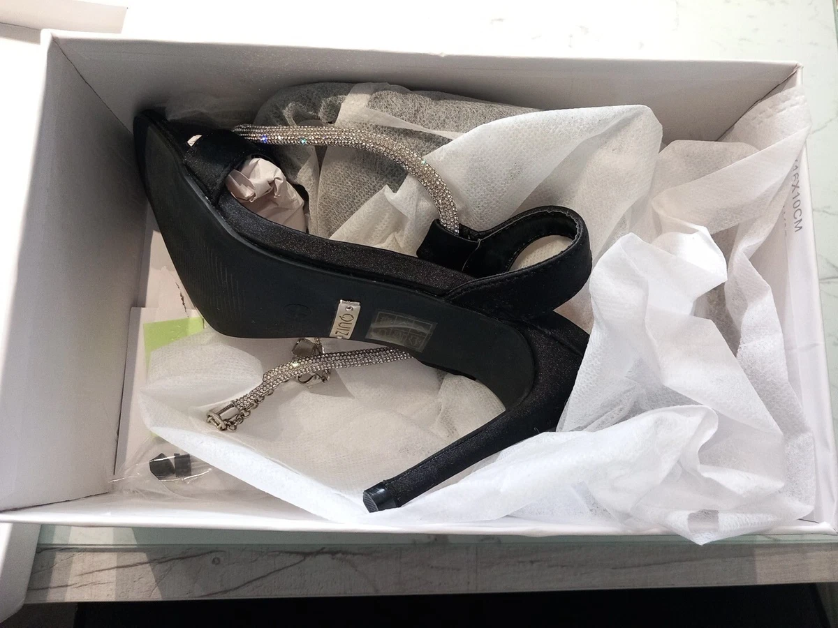 Quiz diamante sandals sales
