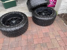 Hostile Stryker 12x22 Asphalt Rim