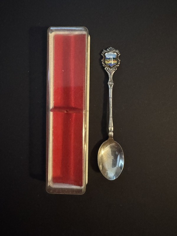 Geneve Switzerland Vintage Souvenir Spoon Collectible