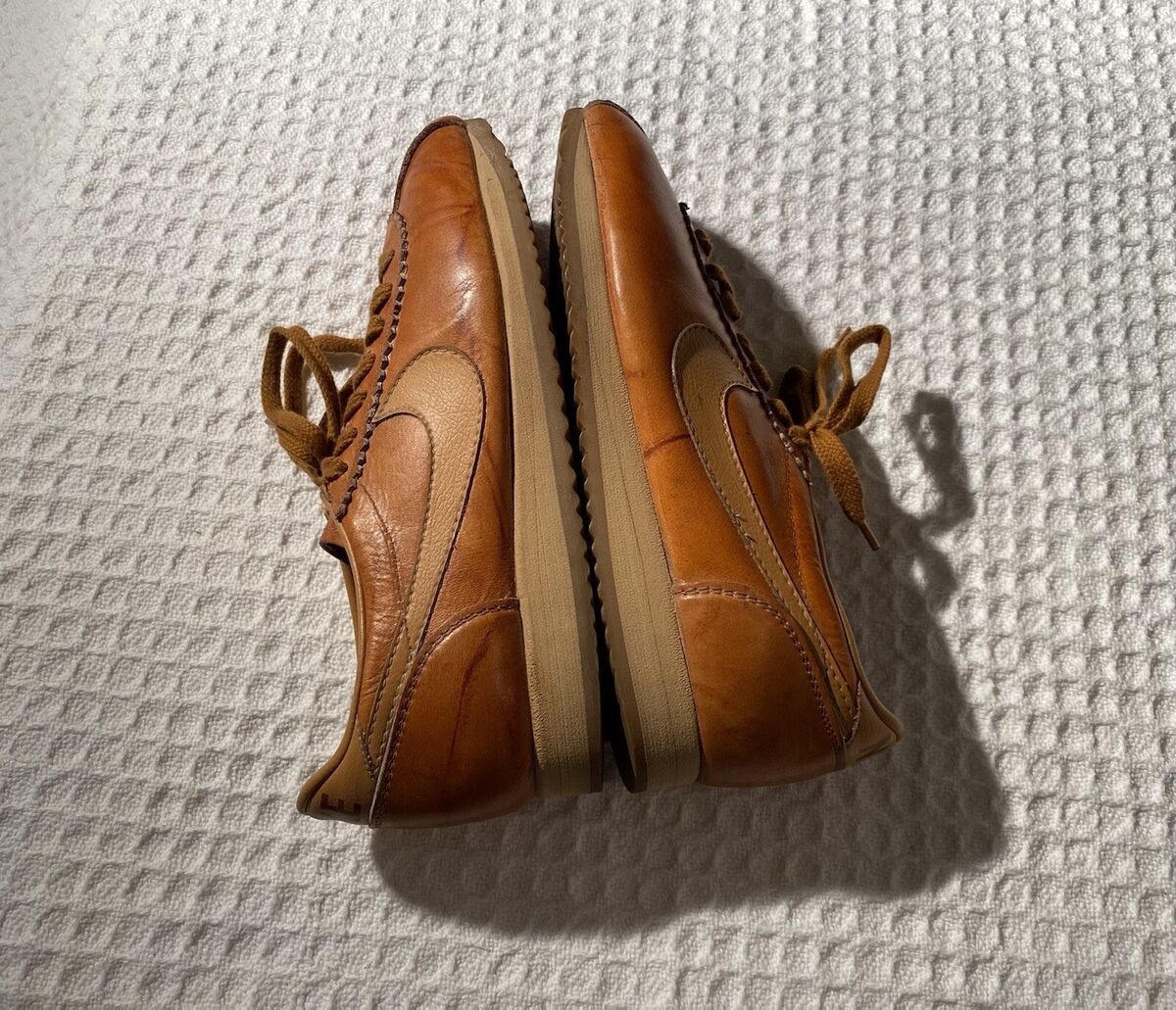 rare vintage NIKE Cortez LE VILLAGE 1970s 80s Tan Leather rare vintage NIKE Cortez LE VILLAGE 1970s 80s Tan Leather