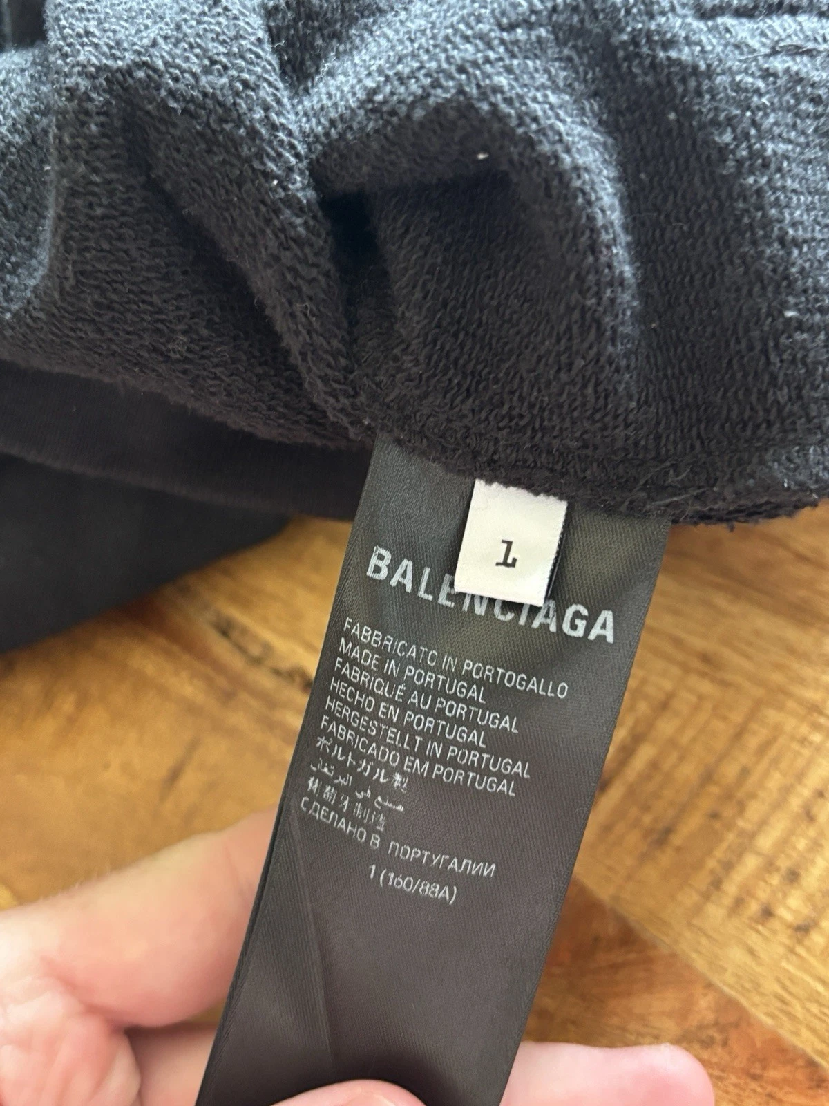 Felpa con cappuccio Balenciaga Skater nera