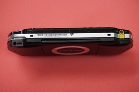 Sony PSP-1001 Handel Console Black with Charger Memory 2GB Stick New Battery