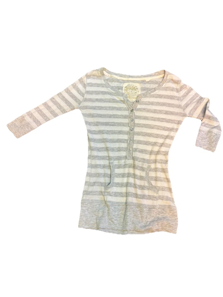 Top Henley térmico a rayas Bella Swan Energie M Y2K Abercrombie Dupe Babydol suave Foto 2 de 4