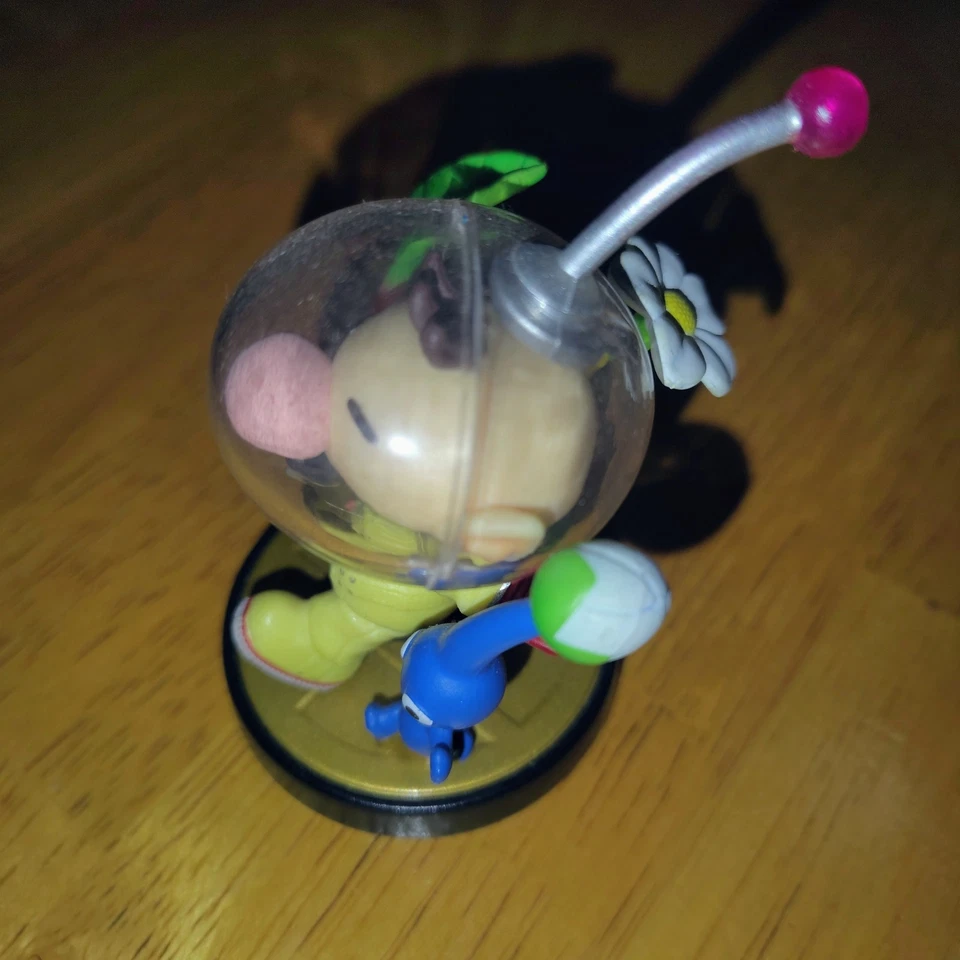 Olimar Pikmin Amiibo Switch Super Smash Bros Testado Ótimo Estofamento de Meia - Imagem 2 de 4