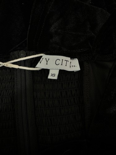 Ivy City Co. Livi Jumpsuit Extra Small In Black Velvet Smocked Balloon Sleeve - Picture 4 of 8