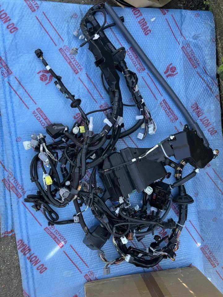 Engine Room Wiring & Clamp for 2009 - 2015 Toyota LEXUS RX GYL15 New - Image 3 of 3