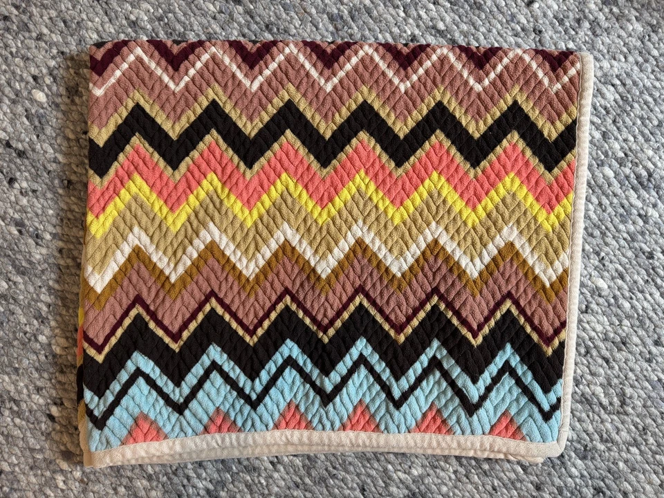 Manta de chenilla Chevron multicolor Missoni para Target Foto 4 de 4