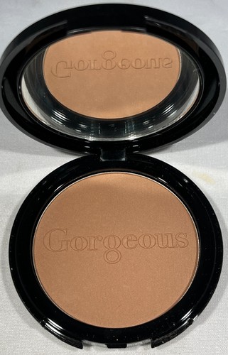 Gorgeous Cosmetics Endless Summer Bronzing Powder, 12g - Shade: Dark 02-ES - Picture 2 of 3