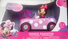 Jada - 97161 - Disney Junior RC Minnie Bowtique Roadster Remote Control Vehicle