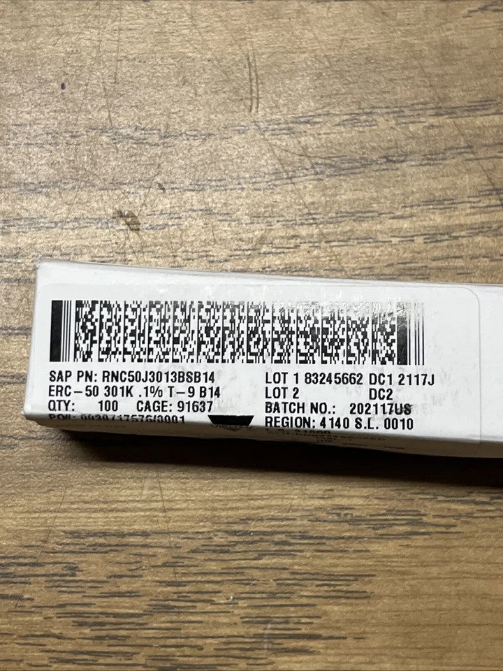 LOTE 100 - Resistencia axial de orificio pasante Vishay Dale RNC50J3013BSB14 301 kOhms Foto 3 de 4