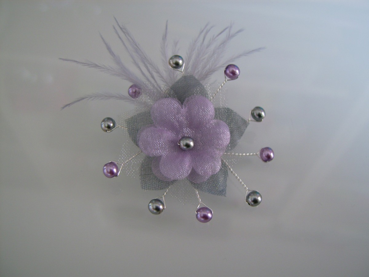 Barrette à Cheveux Gris/Blanc Avec Fleur - Accessoire Pour Robe De Mariée Ou Soirée