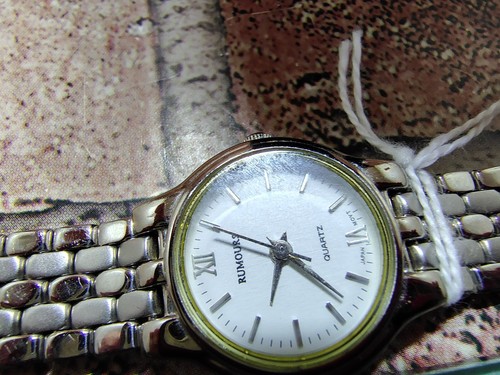 New & Gently Loved Watches-Choose From Geneva, Rumours, NY&C "Gift Idea" - Picture 58 of 92