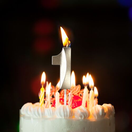 Geburtstagskerzen erweiterte große Zahl Kerze mehrfarbig 3D Design Kuchen Topper - Bild 1 von 3
