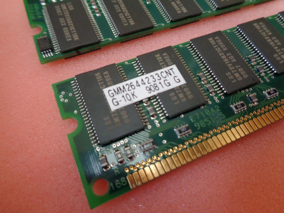 GMM26416233ENTG-7K 32MB SDRAM PC100U 100MHz DIMM 168-pin GAME MEMORY RAM - Image 3 of 3