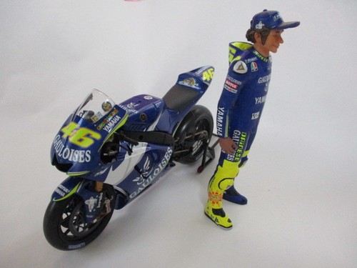 Pma Minichamps 1/12 Yamaha Yzr-m1 2005 Motogp 46 V. Rossi Figure Gauloises - Picture 3 of 9