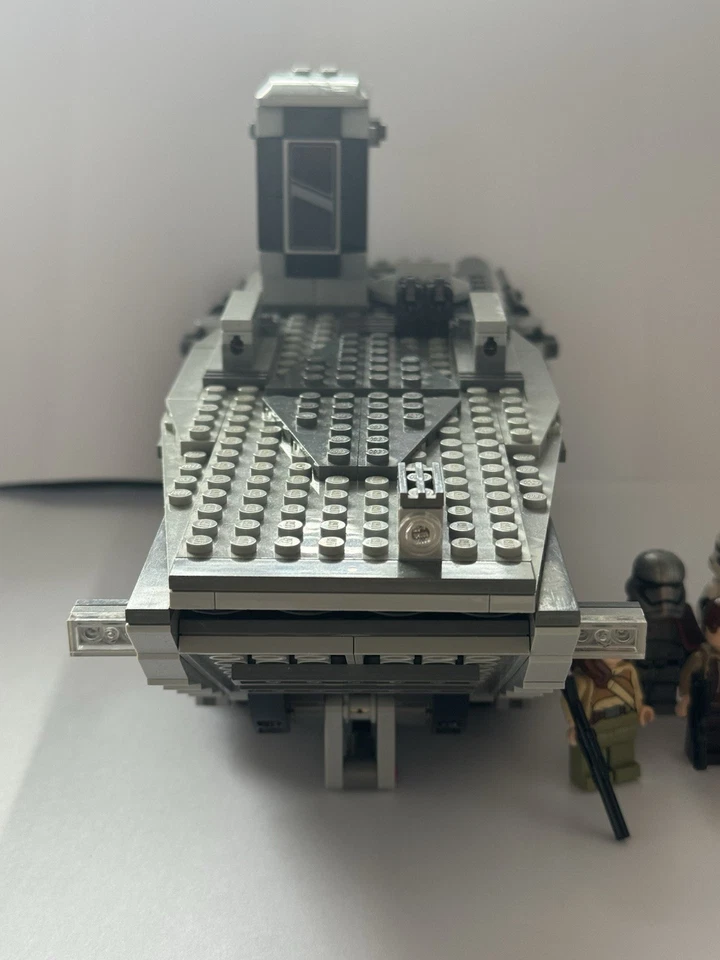 LEGO Star Wars: First Order Transporter (75103) - Bild 3 von 4