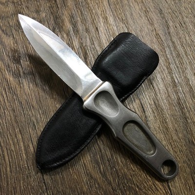 Vintage 70s 80s A. G. Russell Germany Sting Fighting Boot Knife & Leather Sheath