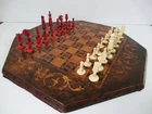 ANTIQUE CHESS BOARD TUNBRIDGE WARE and OLD ENGLISH PATTERN CHESS SET K75mm