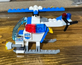 LEGO 10720 Juniors: Police Helicopter Chase 100% Complete W/Instruction Manual