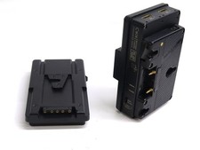 Wooden Camera C-Box 176400 HDMI SDI converter gold mount w/ v-mount adapter