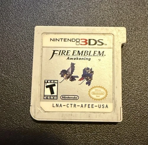 Fire Emblem: Awakening [Nintendo 3DS – Cartridge Only]