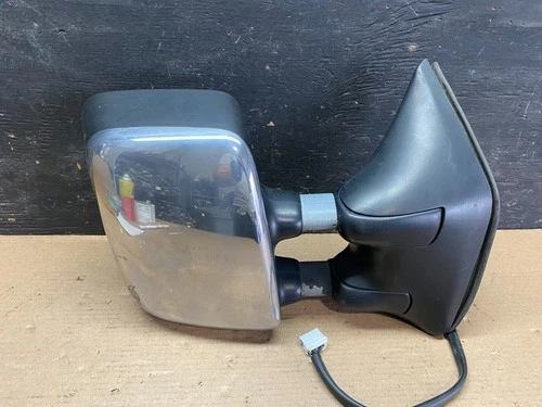 2004 to 2015 Nissan Titan SE Right Passenger View Door Mirror S1361 DG