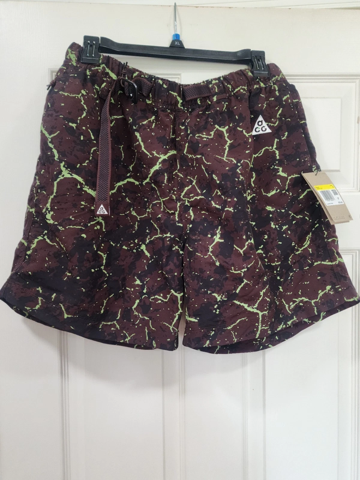 Nike ACG Print Trail Shorts Hiking FB8091-227 Zip Pockets Earth Men's Size S