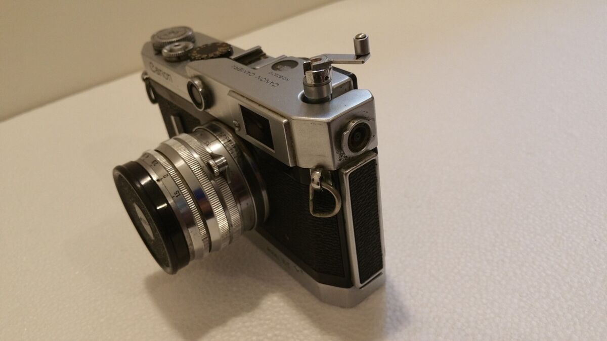 Canon VI-T 35mm Film Rangefinder Camera with 50mm F/1.5 Canon VI-T 35mm Film Rangefinder Camera with 50mm F/1.5