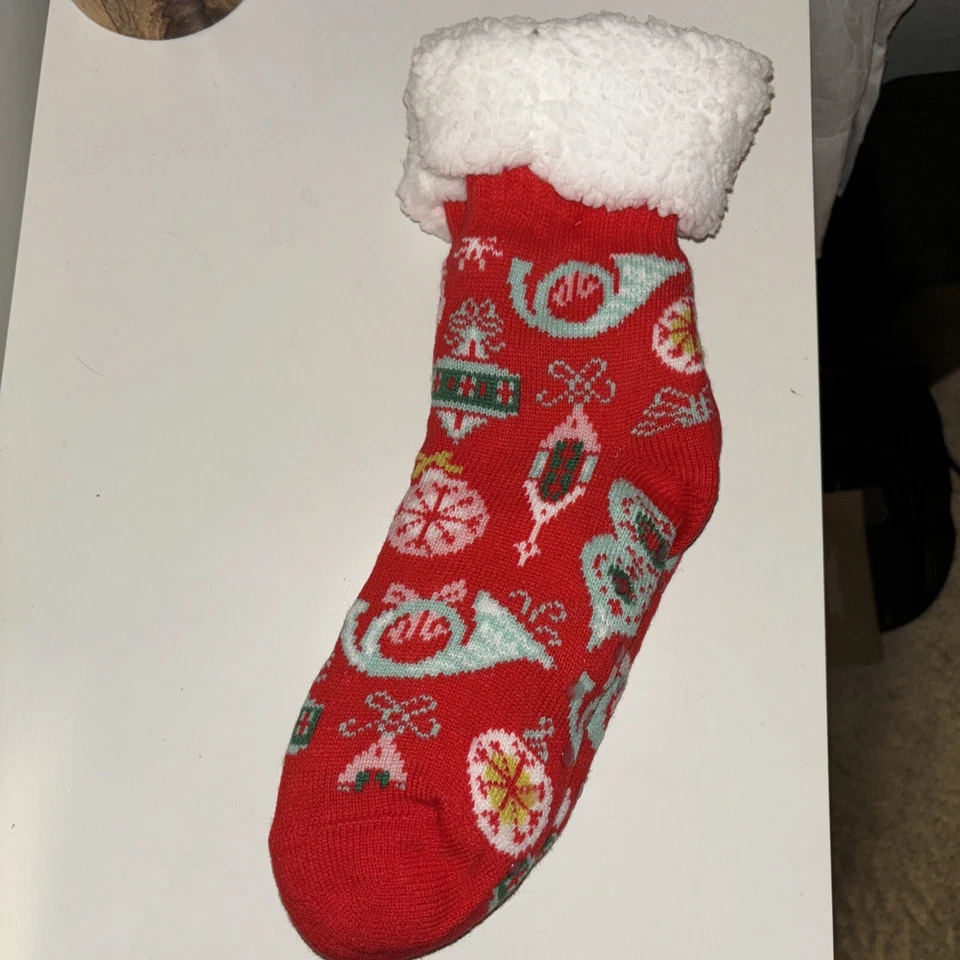 Hallmark 2024 VIP 独家舒适圣诞袜全新无烟家居 — 第 2/2 张图片