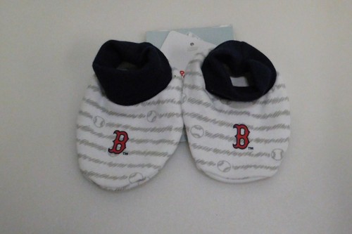 mlb slip on