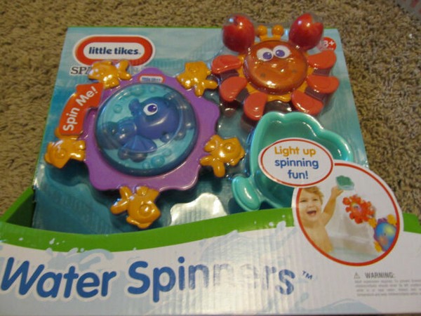 water spinner toy