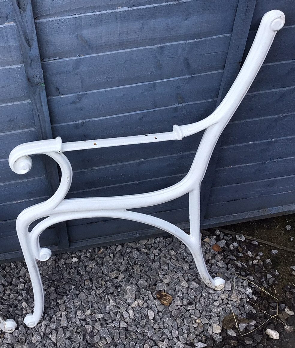 Vintage cast iron bench ends for refurbishment eBay
