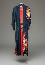 Vintage Japanese 100 Silk Kimono Robe Black Red Embroidered Chrysanthemum