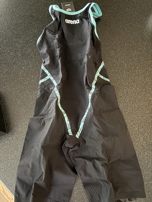 Arena Powerskin Primo Women's US Size 26 - new with tags original box