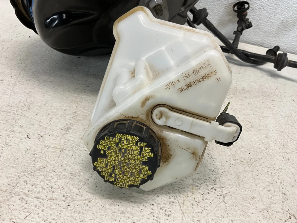 12-15 LAND ROVER RANGE ROVER EVOQUE POWER BRAKE BOOSTER MASTER CYLINDER, LOT039 - Image 2 of 4