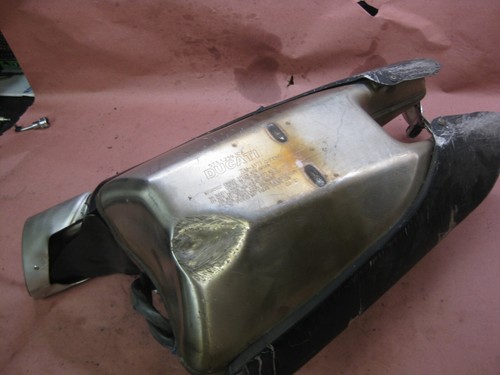 2021 Ducati Panigale V2 Exhaust Cans Can Muffler Pipe - Picture 12 of 15