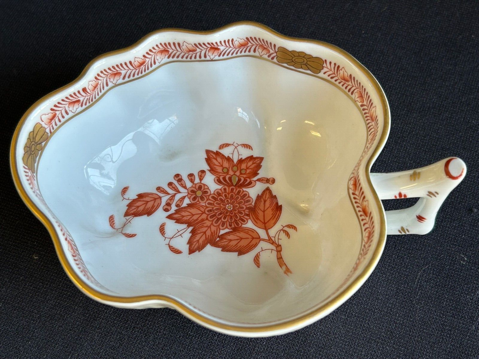 Herend Porcelain Hand-Painted Leaf Dish Elegant Collectible