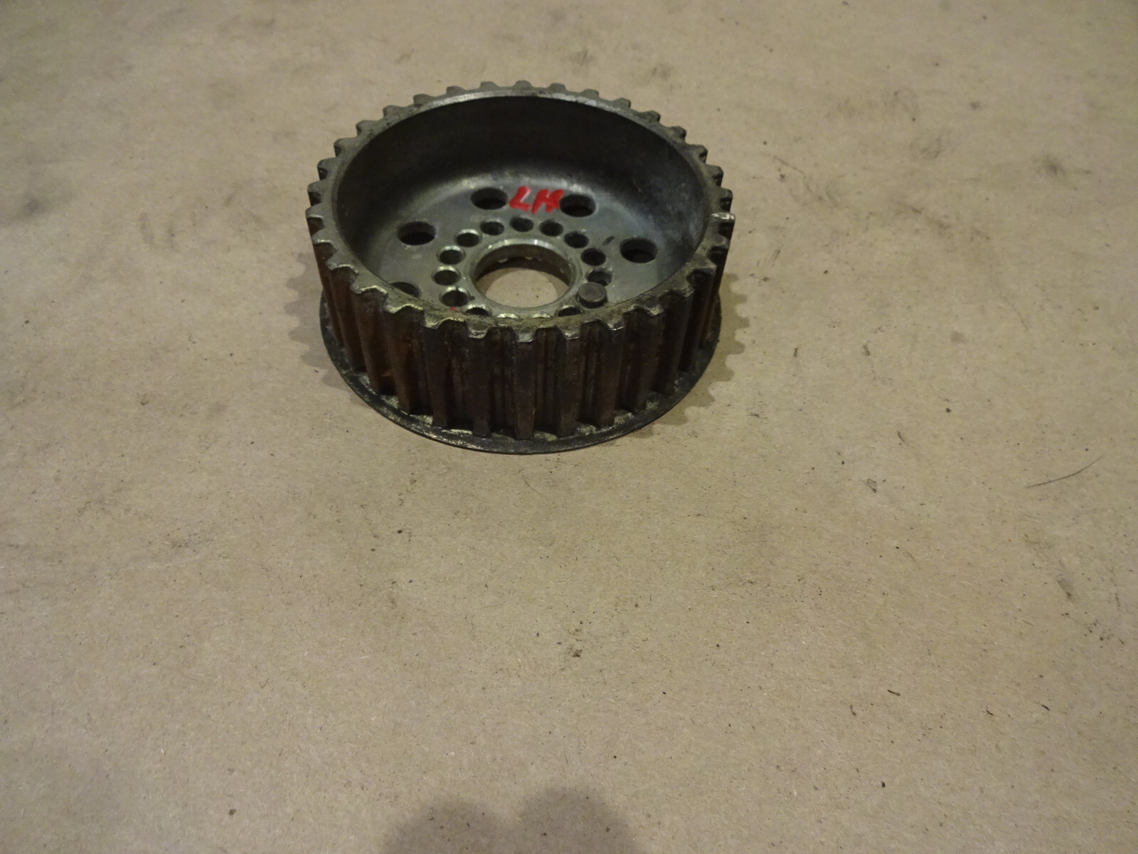 Ferrari Mondial t, 348 - Engine Cam Sprocket/Gear -P/N 136229