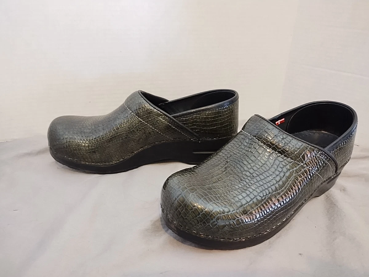 Sanita Olive‎ Green Weave Slip-On Clogs Sanita Clog Green Comfort Shoes for Women for sale | eBay main image 4