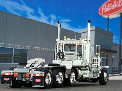 DCP ダイキャストプロモーション 1/64 PETERBILT 389 白 1/64 DCP WHITE PETERBILT 389 TRI AXLE W/ 70