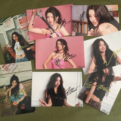 G)I-DLE GIDLE Jeon So-yeon Autographed Signed Photo K-POP