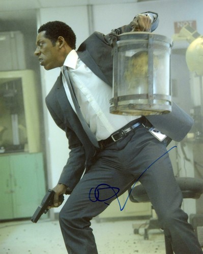 Orlando Jones "Sleepy Hollow" AUTOGRAPH Signed 'Frank Irving' 8x10 Photo B