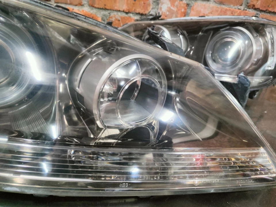 Pares de faros de xenón HID originales Acura RL Honda Legend KB1 2004-2007 OEM Foto 3 de 4