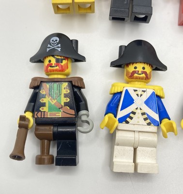 Lego Vintage Mini Figures Lot Of 8 Astronaut Pirates City Airport