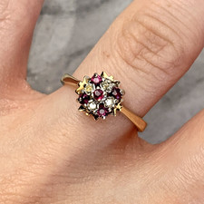 9 ct Gold Ruby & Diamond Cluster Ring 9ct 375 Yellow Gold - Size L