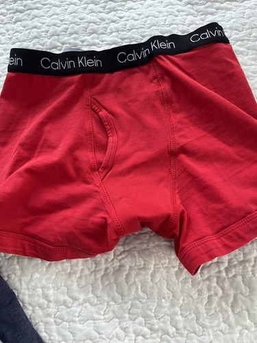 BOYs Size 8 Calvin Klein Sleep Shorts/Lounge Med Lot of 4 Preowned Red Gray Navy - Picture 5 of 9