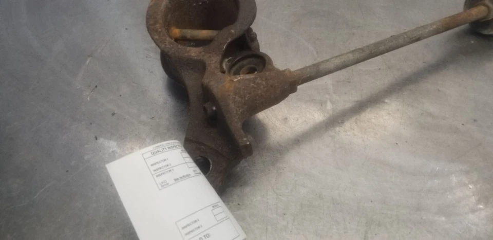 Volkswagen Vanagon 1987 4x2 brazo de control inferior conductor delantero izquierdo Foto 2 de 4