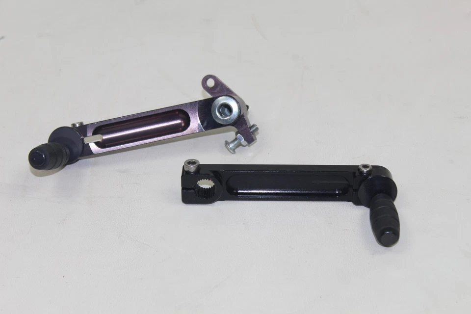 Kit de juegos traseros Billet Ducati 749 999 GP palanca de pedal de freno de cambio BONITO Foto 3 de 4