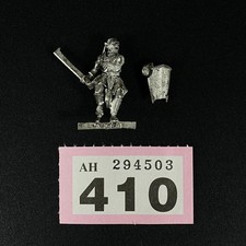 URUK-HAI WARRIOR METAL GAMES WORKSHOP THE LORD OF THE RINGS MINIATURE LOTR ORC